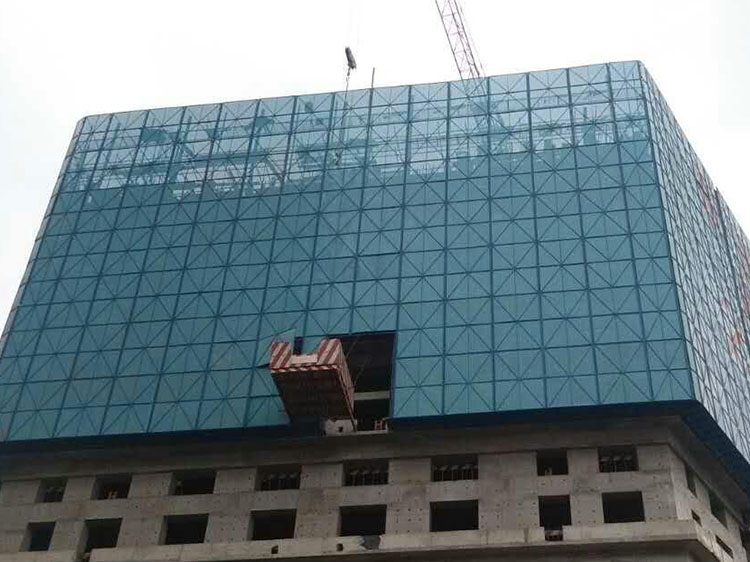 爬架網(wǎng)安裝效果